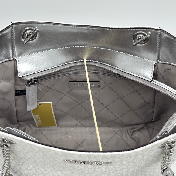 Michael Kors Large Chain Shoulder Tote Bag - Picture 8 of 9